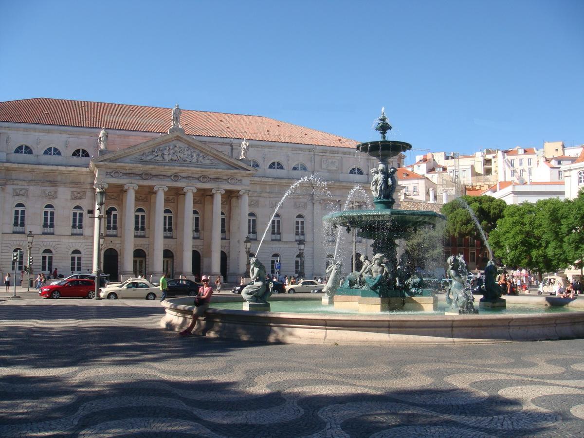 Inn-Chiado Restauradores Prime Suites Lisboa Exterior foto